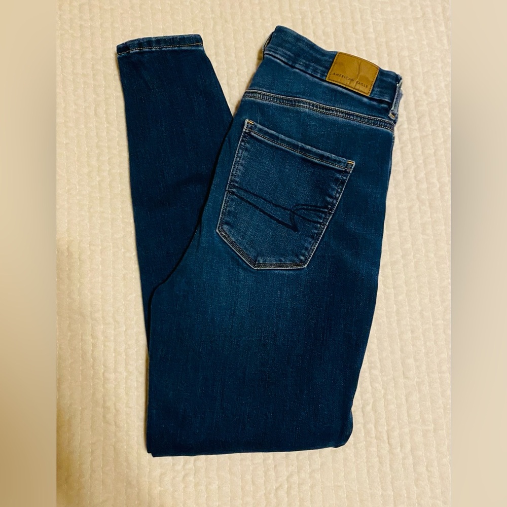 American Eagle Outfitter High Rise Skinny Jeans